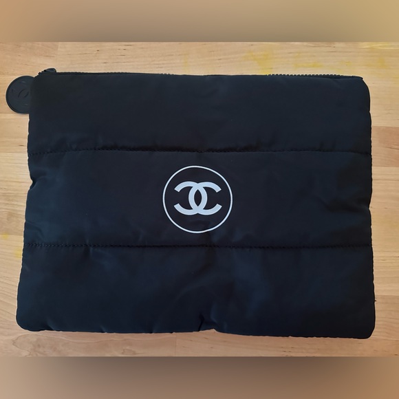 Chanel Black Puffy Nylon Carryall Makeup Bag/ iPad Pouch Case - Picture 1 of 5